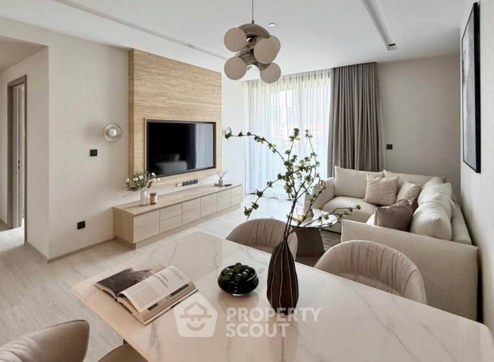 รูป คอนโด 2-ห้องนอน ที่ เดอะ รูม สุขุมวิท 38 ใกล้ BTS เอกมัย (ID 2798208) - รูปที่ 6/10