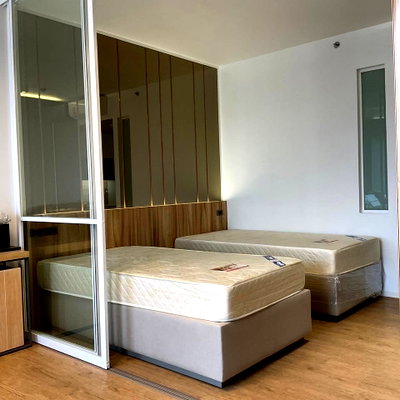 Condos for rent : For Rent Condo in Prime Location near MRT Sam Yan | Triple Y Residence | Near Siam & Chulalongkorn University, Easy Access to CBD Silom–Sathorn
