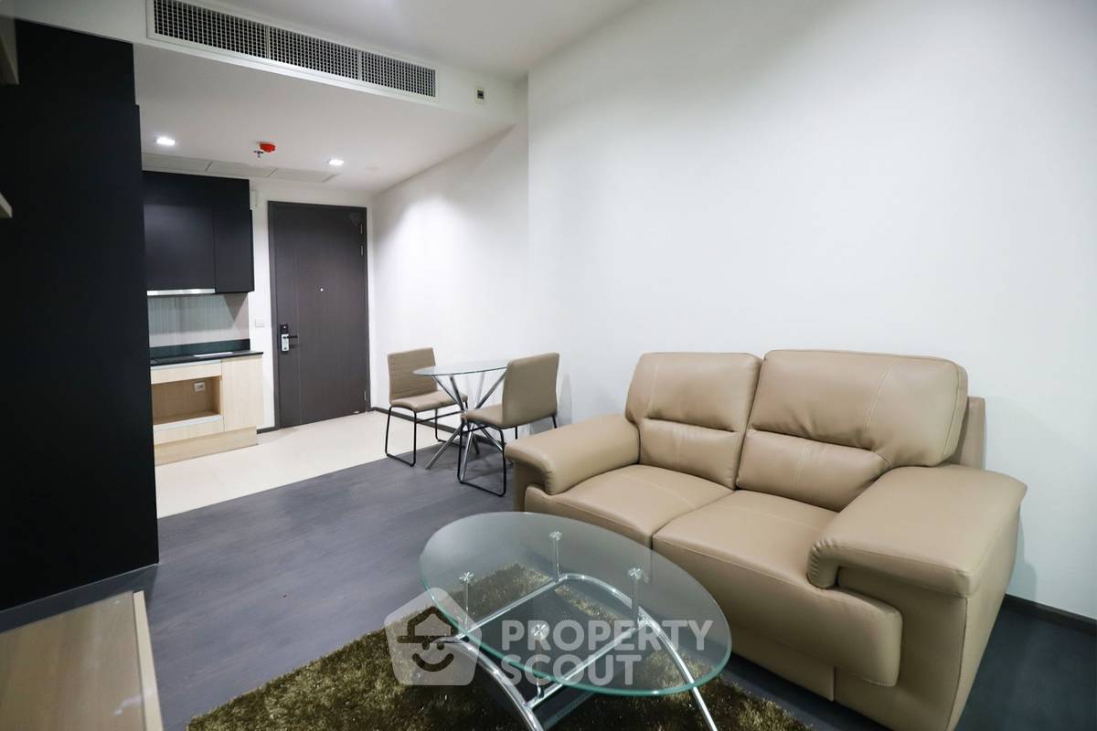 รูป คอนโด 1-ห้องนอน ที่ ดิ เอดจ์ สุขุมวิท 23 ใกล้ MRT สุขุมวิท (ID 2738502) - รูปที่ 2/8