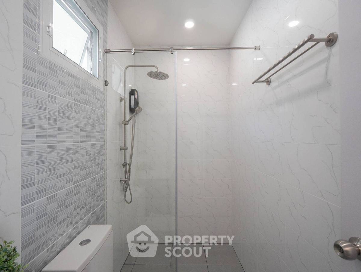 รูป บ้าน 3-ห้องนอน ที่ บ้านสวนลลนาชัยพฤกษ์ ใกล้ เมืองพัทยา (ID 2800720) - รูปที่ 16/35