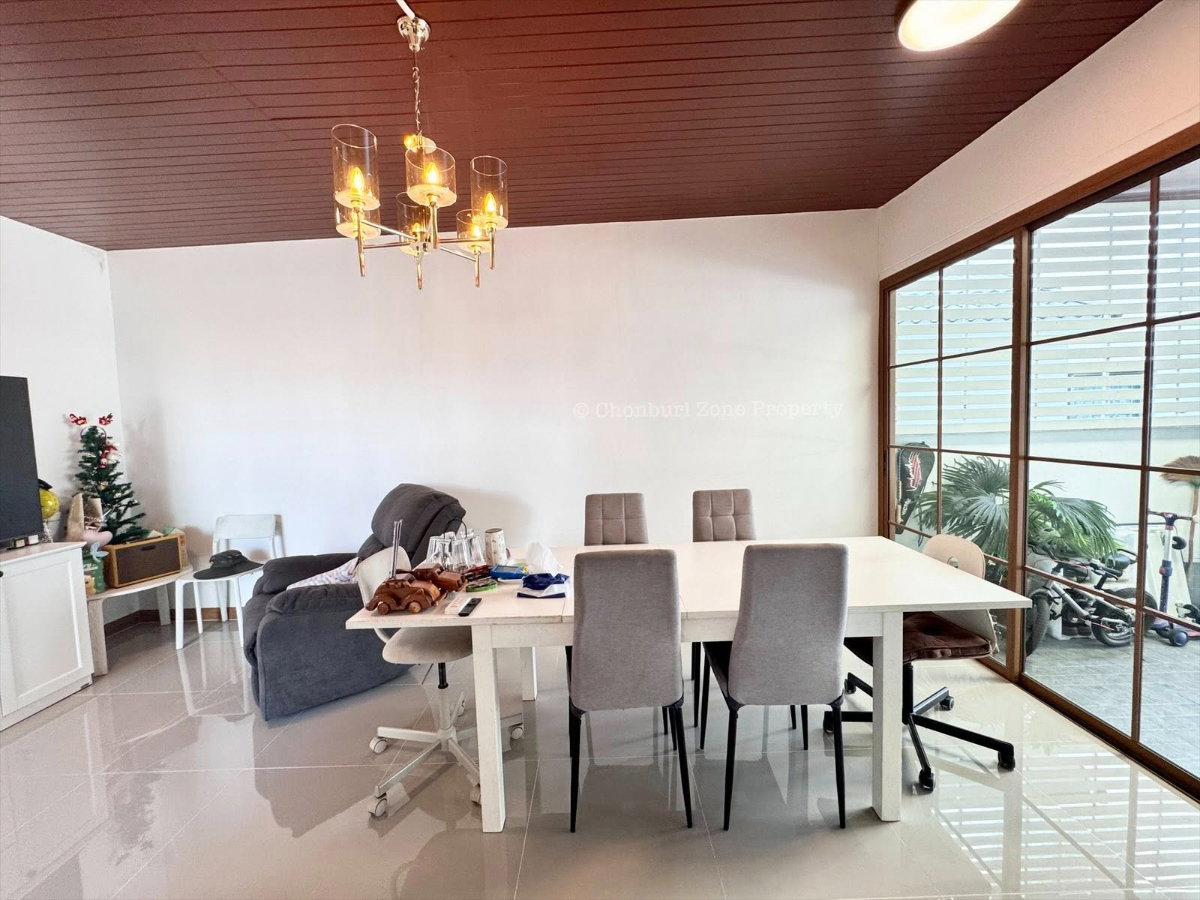 รูป ขายบ้านแฝด ม.ไลฟ์อินเดอะการ์เด้นท์ สวนเสือ ศรีราชา - รูปที่ 2/35