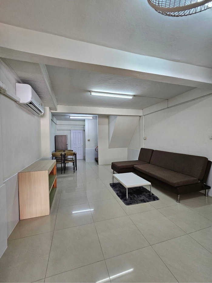 picture House for rent house for rent  - 5/11