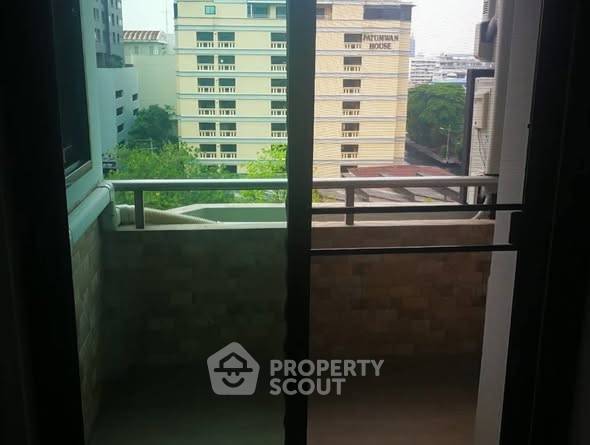 picture 3-BR Condo at Pathumwan Place Condominium near BTS National Stadium (ID 2799813) - 2/15