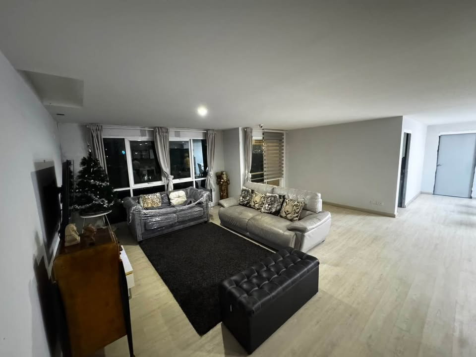 รูป คอนโด Lecosi Ekkamai 28 ให้เช่า ห้อง Family 3 ห้องนอน ขนาดใหญ่ - รูปที่ 1/17