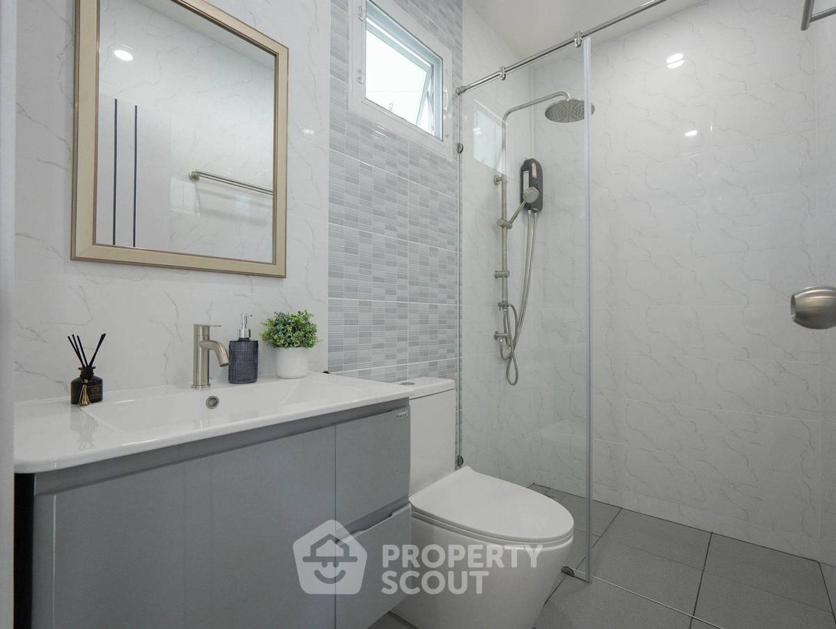 รูป บ้าน 3-ห้องนอน ที่ บ้านสวนลลนาชัยพฤกษ์ ใกล้ เมืองพัทยา (ID 2800720) - รูปที่ 10/35