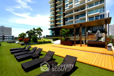 Condos for sale : 2-BR Condo at Cetus Beachfront close to Jomtien Beach (ID 2801515)