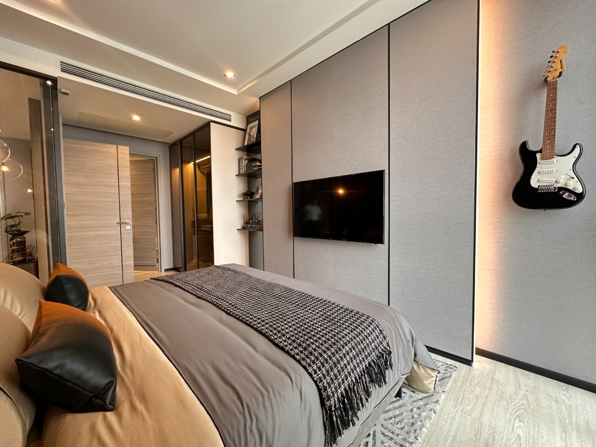 picture 1 bedroom, 1 bathroom, large room 45 sq m., only 7.5 million baht. - 5/14