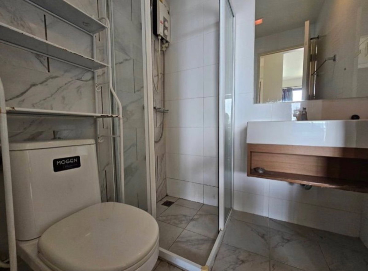 picture H2 Glass and Chrome for rent ✨ Fully furnished - 8/9