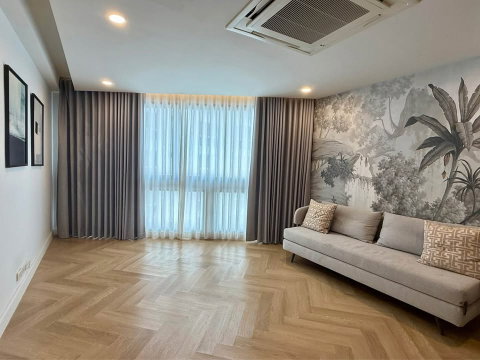 ให้เช่า ห้องพักขนาดใหญ่ 3 ห้องนอน เลี้ยงสัตว์ได้ ที่ President Park View สุขุมวิท 24 อาคาร Oak Tower 