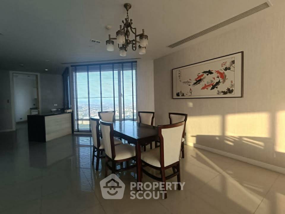 รูป คอนโด 3-ห้องนอน ที่ รีเฟล็คชั่น จอมเทียน บีช พัทยา ใกล้ เมืองพัทยา (ID 2801514) - รูปที่ 3/16