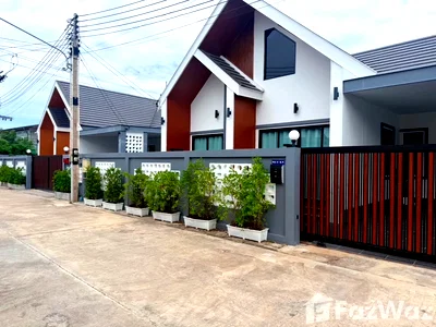 Houses for sale Bang Lamung Chonburi : 3 Bedroom House for sale at Pansuk Lakeside  5793232