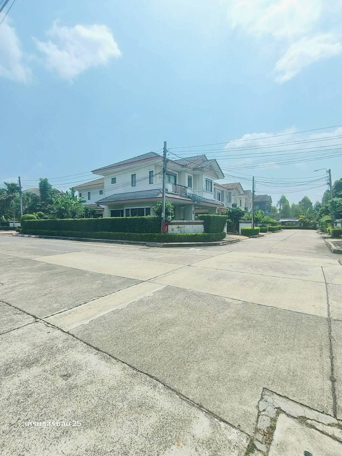 รูป ขายบ้านเดี่ยวหลังมุม สภาพนางฟ้า!   หมู่บ้านเศรษฐสิริ (เสรีไทย-สุขาภิบาล 2) ทำเลทอง ใกล้วงแหวนตะวันออก และสวนสยาม - รูปที่ 3/15