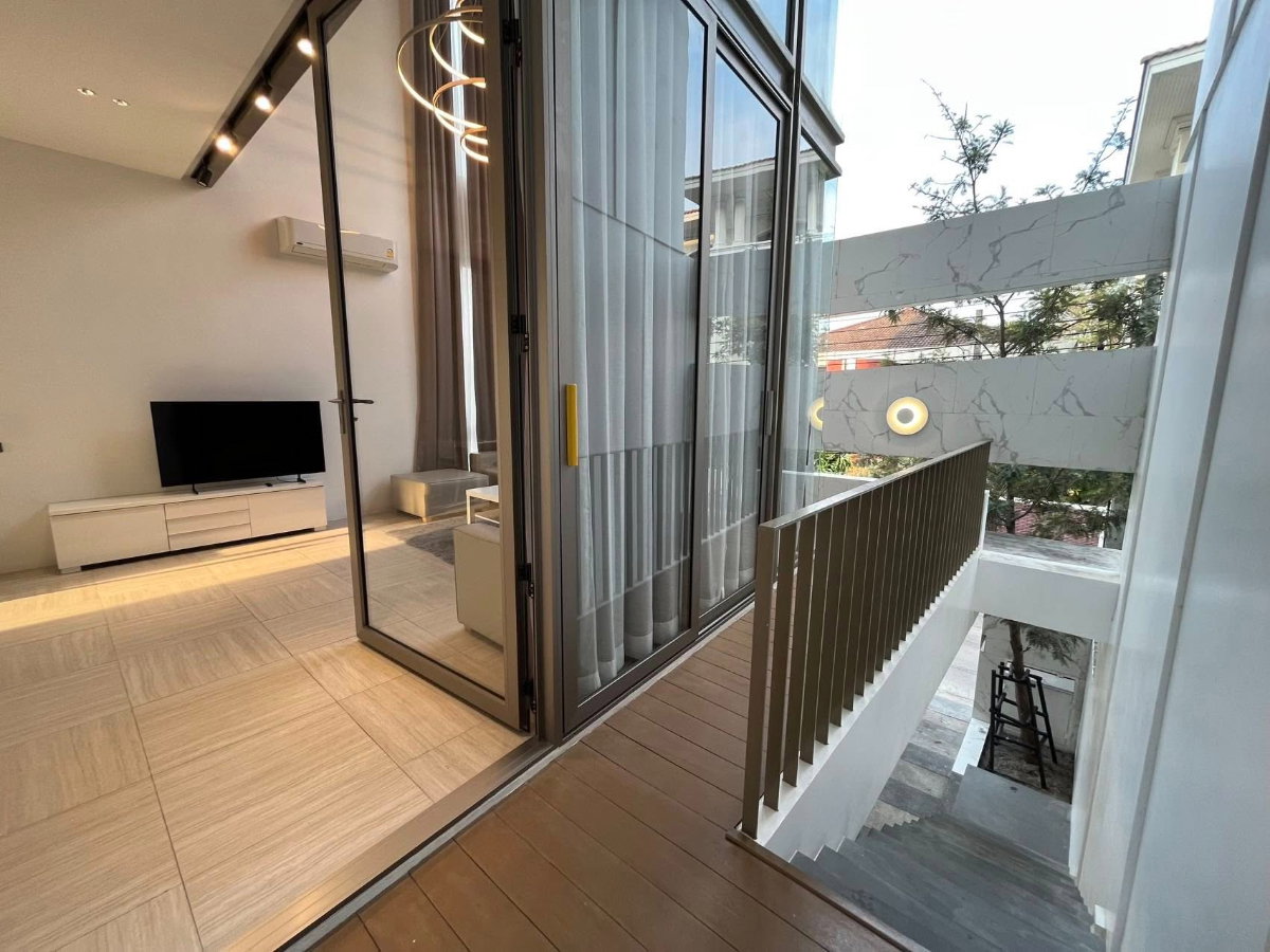 รูป WS7117 ✨ โฮมออฟฟิศหรู 4 ชั้น ลาดพร้าว 35 พร้อมลิฟต์ส่วนตัว! ✨จดทะเบียนบริษัทได้ เพียง 150,000 บาท/เดือน - รูปที่ 7/20