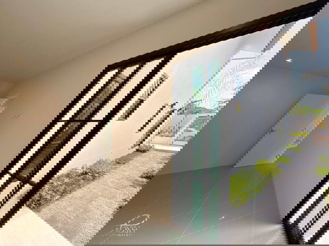 รูป บ้านเดี่ยว (หลังมุม) รีโนเวทใหม่ โครงการเจ้าฟ้าการ์เด้นโฮม 3 – เกาะแก้ว พื้นที่ใช้สอยเยอะ 45.4 ตารางวา 4ห้องนอน 3ห้องน้ - รูปที่ 21/43