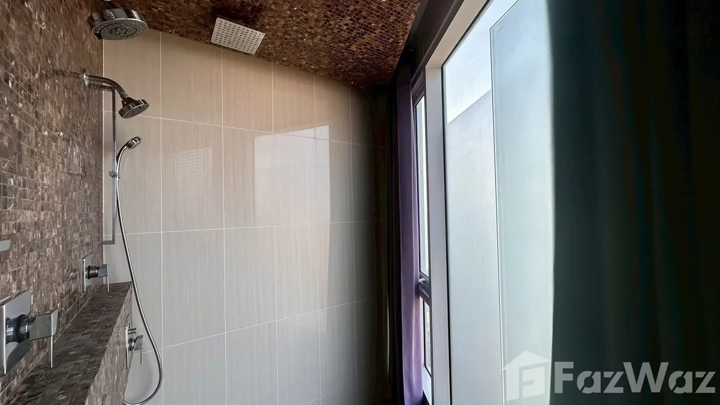 picture The Palm Condo 6177086 - 10/24