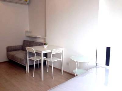 Condos for sale : Ideo Q Chula Samyan【𝐒𝐄𝐋𝐋 & 𝐑𝐄𝐍𝐓】🔥Sleek design, fully furnished with seamless built-in features🔥 Contact Line ID: @hacondo