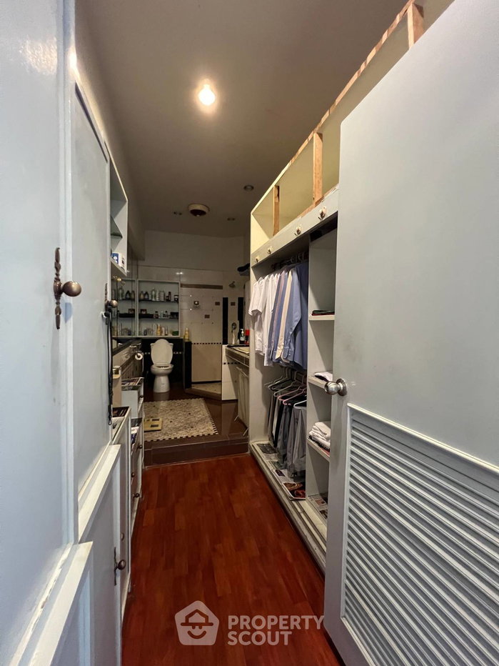 รูป คอนโด 4-ห้องนอน ที่ โอเรียลเต็ล ทาวเวอร์ คอนโดมิเนียม ใกล้ BTS เอกมัย (ID 2801443) - รูปที่ 14/30