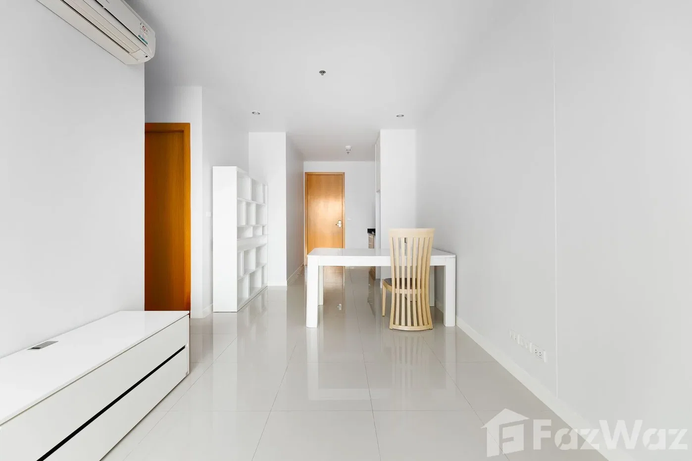 picture 1 Bedroom Condo for sale at Circle Condominium 6177346 - 2/21