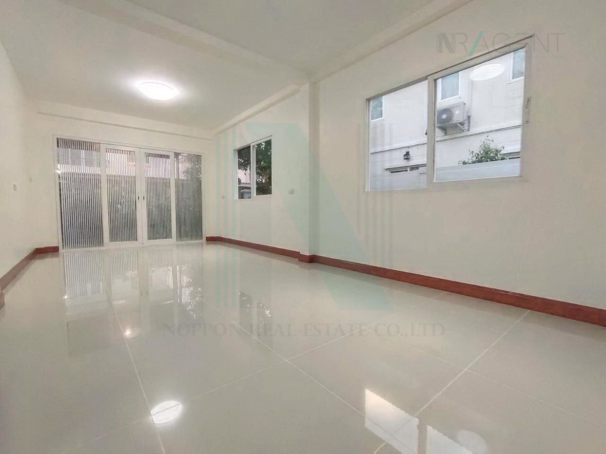 รูป 📌 ขายบ้านแฝด โครงการ ศุภาลัย วิลล์ ราชพฤกษ์-บางบัวทอง 2 ชั้น 4 ห้องนอน 2 ห้องน้ำ - รูปที่ 4/8