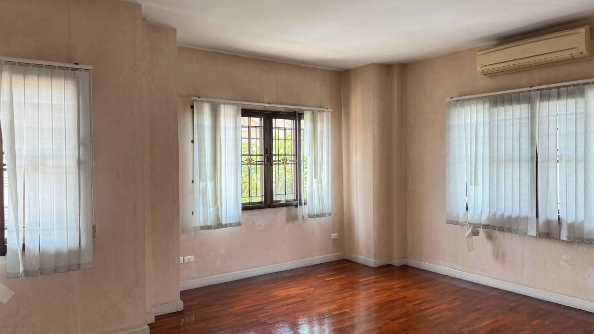 รูป ขายบ้านเดี่ยวหลังมุม สภาพนางฟ้า!   หมู่บ้านเศรษฐสิริ (เสรีไทย-สุขาภิบาล 2) ทำเลทอง ใกล้วงแหวนตะวันออก และสวนสยาม - รูปที่ 14/15