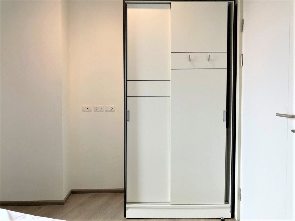 picture For Rent : The Base Phetkasem (2bed) 53.17 sq.m. 21,000 THB Tel. 0924235675 Cate - 2/15