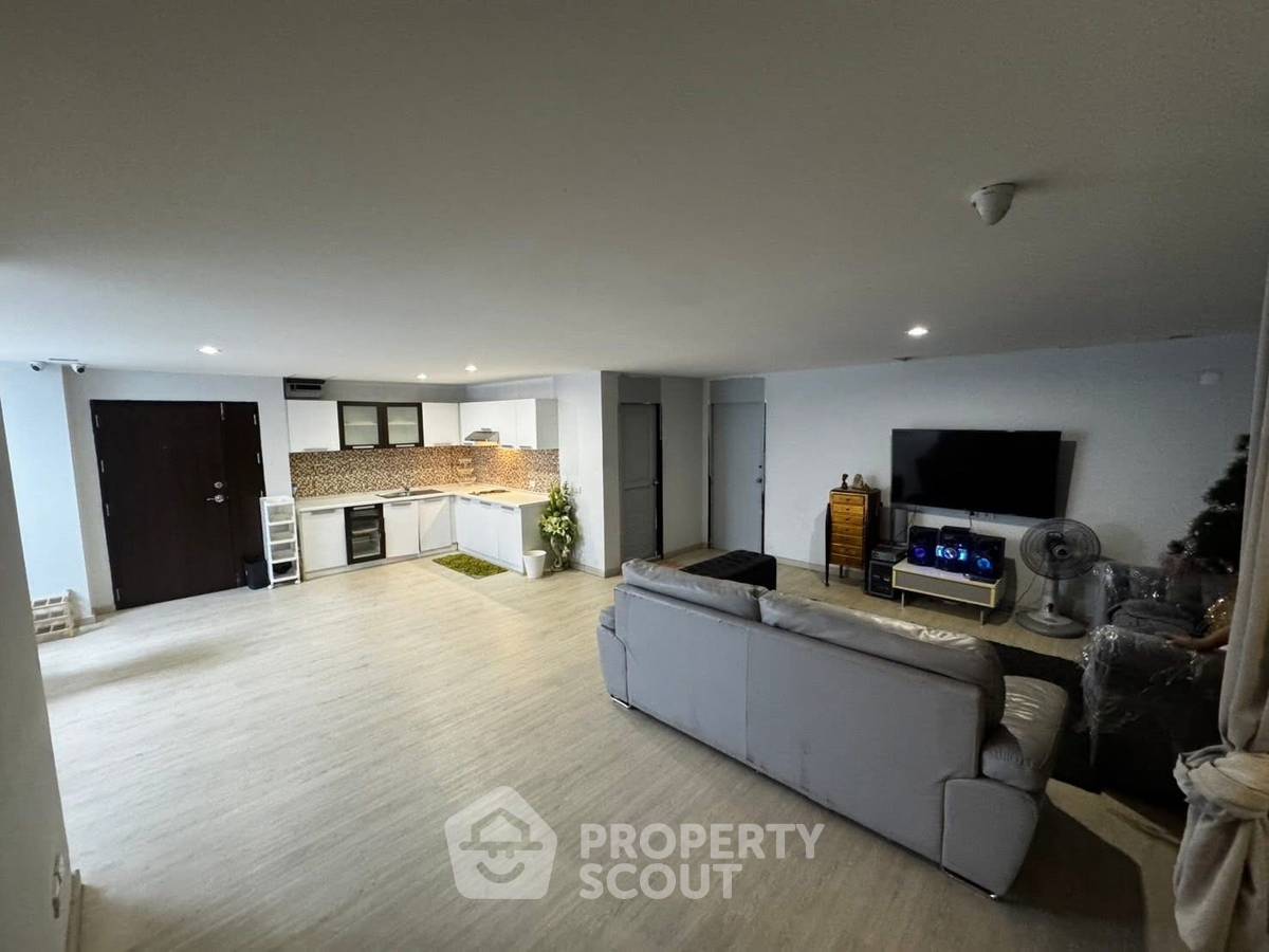 รูป คอนโด 3-ห้องนอน ที่ เลอร์ โคซี่ เอกมัย 28 คอนโดมิเนียม ใกล้ ARL รามคำแหง (ID 2801424) - รูปที่ 6/20