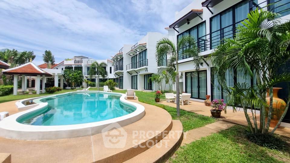 picture 2-BR Townhouse close to Pattaya (ID 2799988) - 11/16