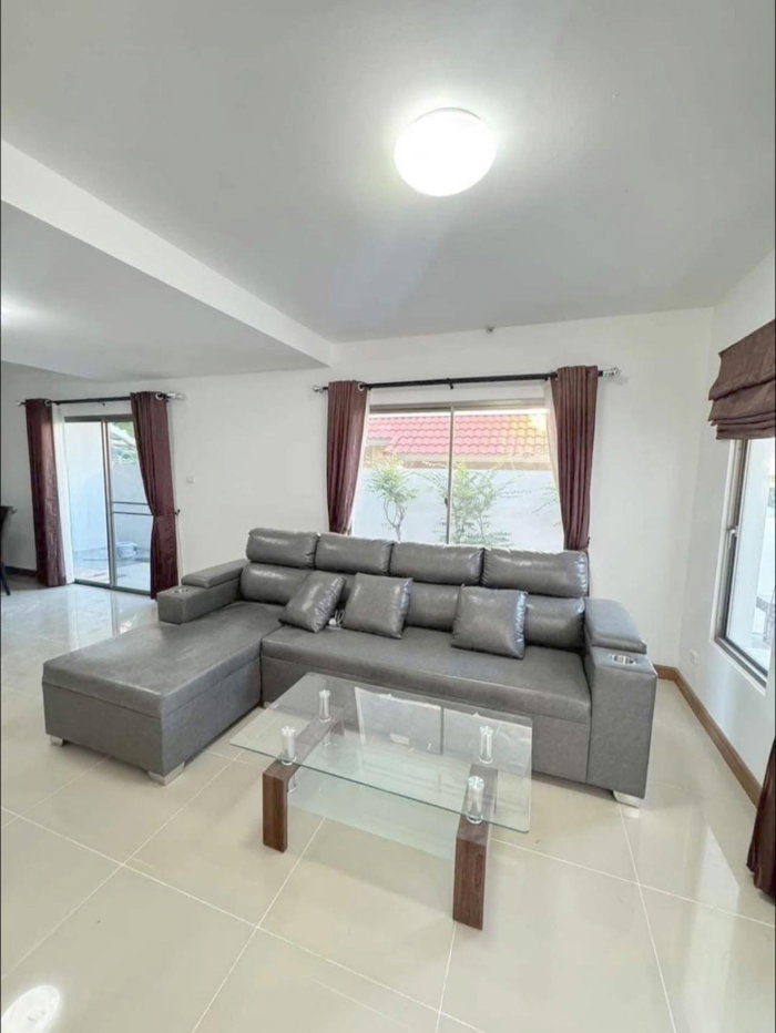 รูป ให้เช่าบ้านแฝด 4 ห้องนอน 2 ห้องครัว ม.เฮ้าส์ออฟคานารี สวนเสือ ศรีราชา - รูปที่ 12/22