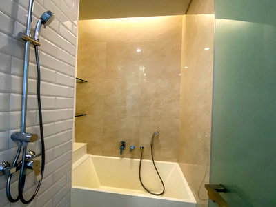 คอนโดให้เช่า : For Rent : Siamese Exclusive Sukhumvit 42 (2bed) 52.75 sq.m. 45,000 THB Tel. 0924235675 Cate
