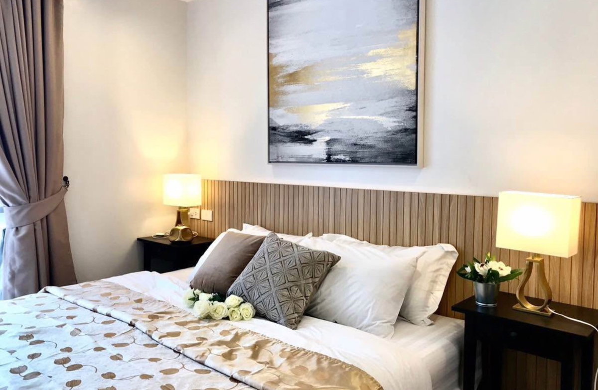 picture Downtown 49 - 8/8