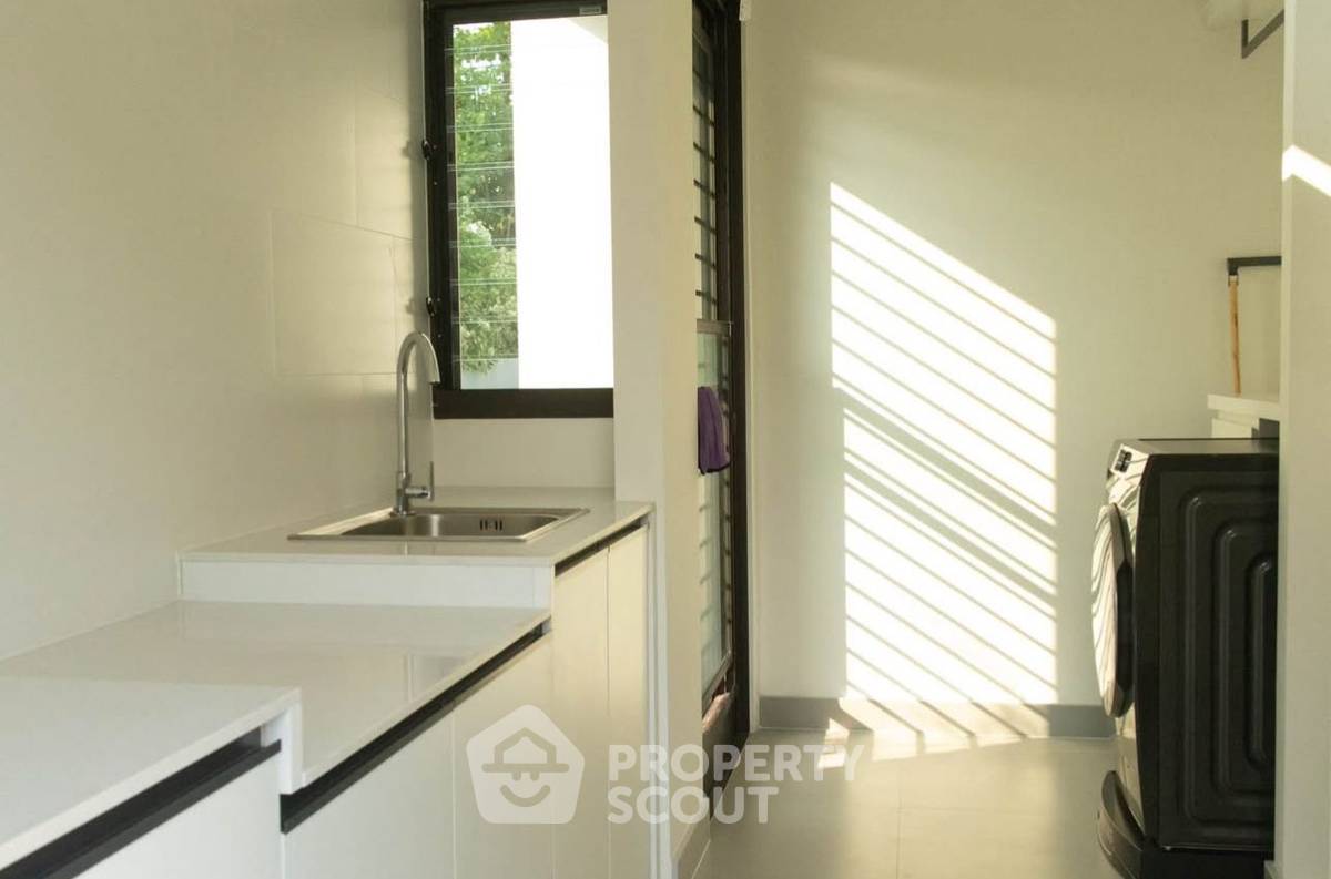 รูป บ้าน 4-ห้องนอน ที่ บ้านมัณฑนา บางนา กม. 15 ใน บางโฉลง (ID 2801475) - รูปที่ 23/29