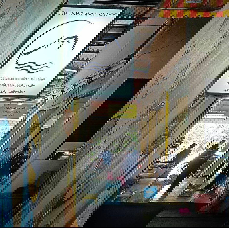 รูป เช่า 35,000 บาท / เดือน สัญญาเช่า 3 ปีใจกลางเมือง จตุจักร ใกล้ MRT สถานีรถไฟกรุงเทพอภิวัฒน์ 
ชมรมมังสวิรัติ ห้างเจเจมอลล์ - รูปที่ 4/6