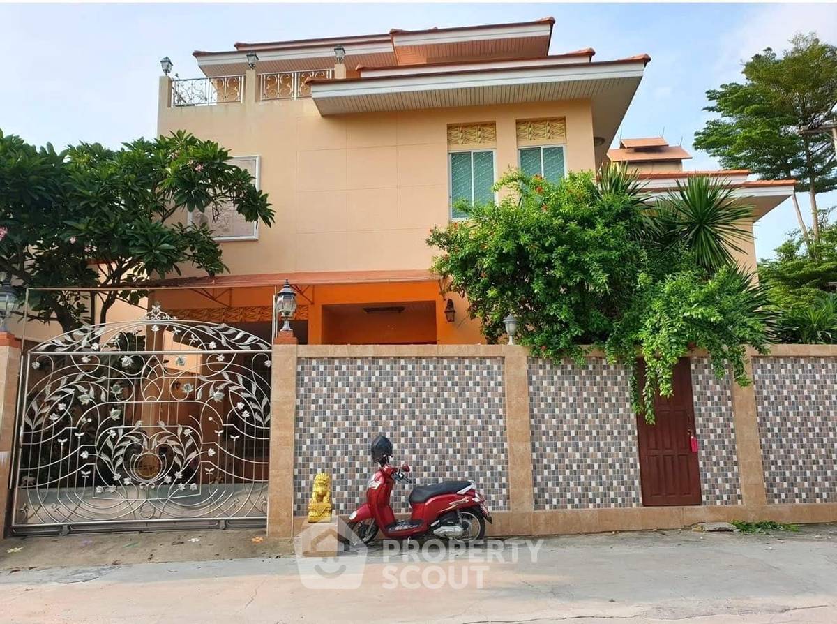 รูป บ้าน 5-ห้องนอน ใกล้ เมืองพัทยา (ID 2801532) - รูปที่ 3/7