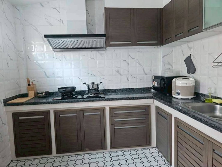 picture House for rent house for rent - 6/15