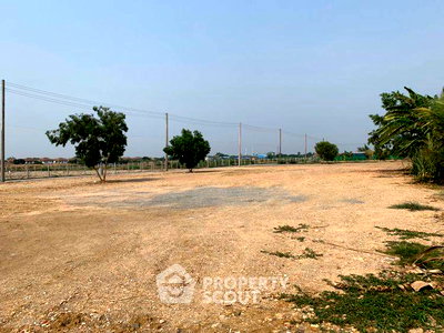 Land for rent Bangkok : 1,200 m² Land for Rent in Saen Saep (ID 2798288)