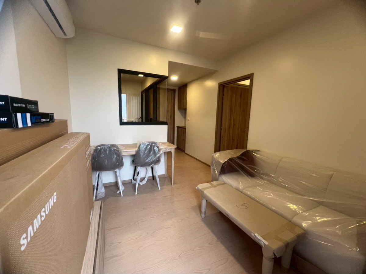 รูป ⚡️ ดีลดีที่สุด! The Base Urban พระราม 9 (35.22 ตรม.) ทิศตะวันออก แต่งครบพร้อมเครื่องใช้ไฟฟ้า 5.59 ล้าน - รูปที่ 4/25