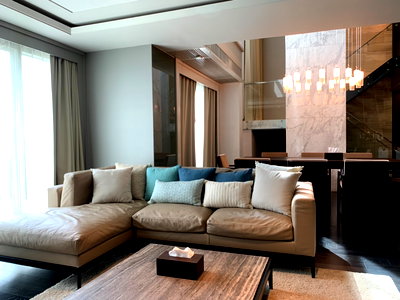 Condos for rent Phrom Phong : FOR RENT ：The Crest Sukhumvit 24 🔥PRICE 🔥 200,000 BAHT/Month 🔥line :@190evxgl