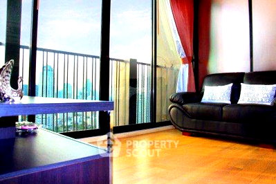Condos for rent : 2-BR Condo In Noble Reveal Ekamai, 200m To BTS Ekkamai (27th Floor) (ID 2787591)