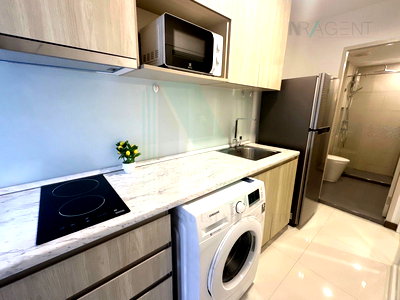 Condos for rent MRT Charan 13 : 📌 For Rent Condo CHEWATHAI HALLMARK CHARAN 13 Building 1, Floor 2,1 BED PLUS, Room size 39 sqm