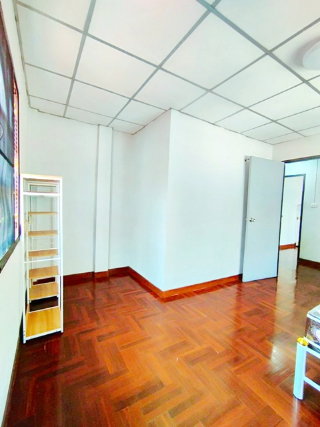 รูป บ้านทรงไทย 2 นอน บรมราชชนนี64-70 ศาลาธรรมสพน์ สาย3 บ้านแฝด 2 ชั้น 2 น้ำ ใกล้รร.วัดใหม่ผดุงเขต 25 ตร.ว.ทำเลทวีวัฒนา - รูปที่ 8/8