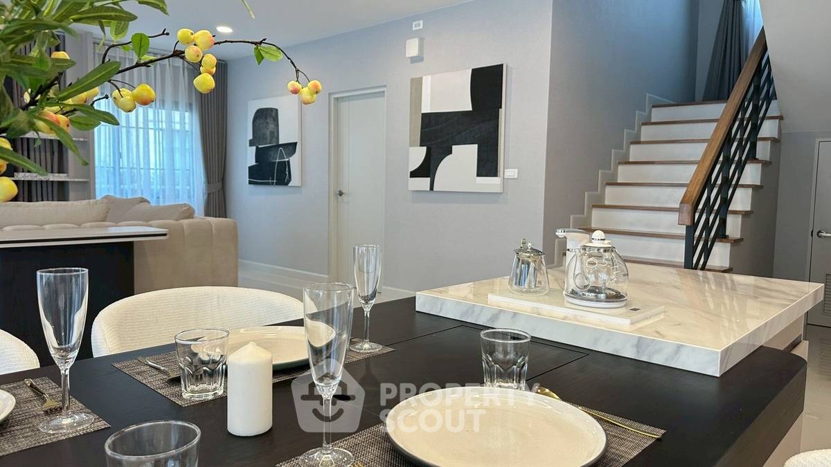 รูป บ้าน 4-ห้องนอน ที่ เซนโทร บางนา กม.7 ใน บางแก้ว (ID 2802499) - รูปที่ 8/29