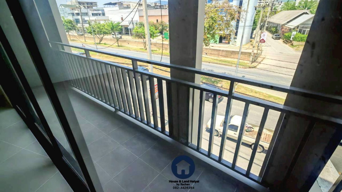 รูป ขาย ทาวน์โฮม 3 ชั้น ใจกลางเมืองหาดใหญ่ เนื้อที่ 26.3 ตร.วา เหมาะทำ home Office, คาเฟ่ ขาย 12.9 ล้านบาท - รูปที่ 15/26