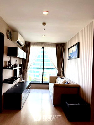 Condos for rent Ekamai International School : 2-BR Condo at Rhythm Sukhumvit 44/1 near BTS Phra Khanong (ID 2801485)