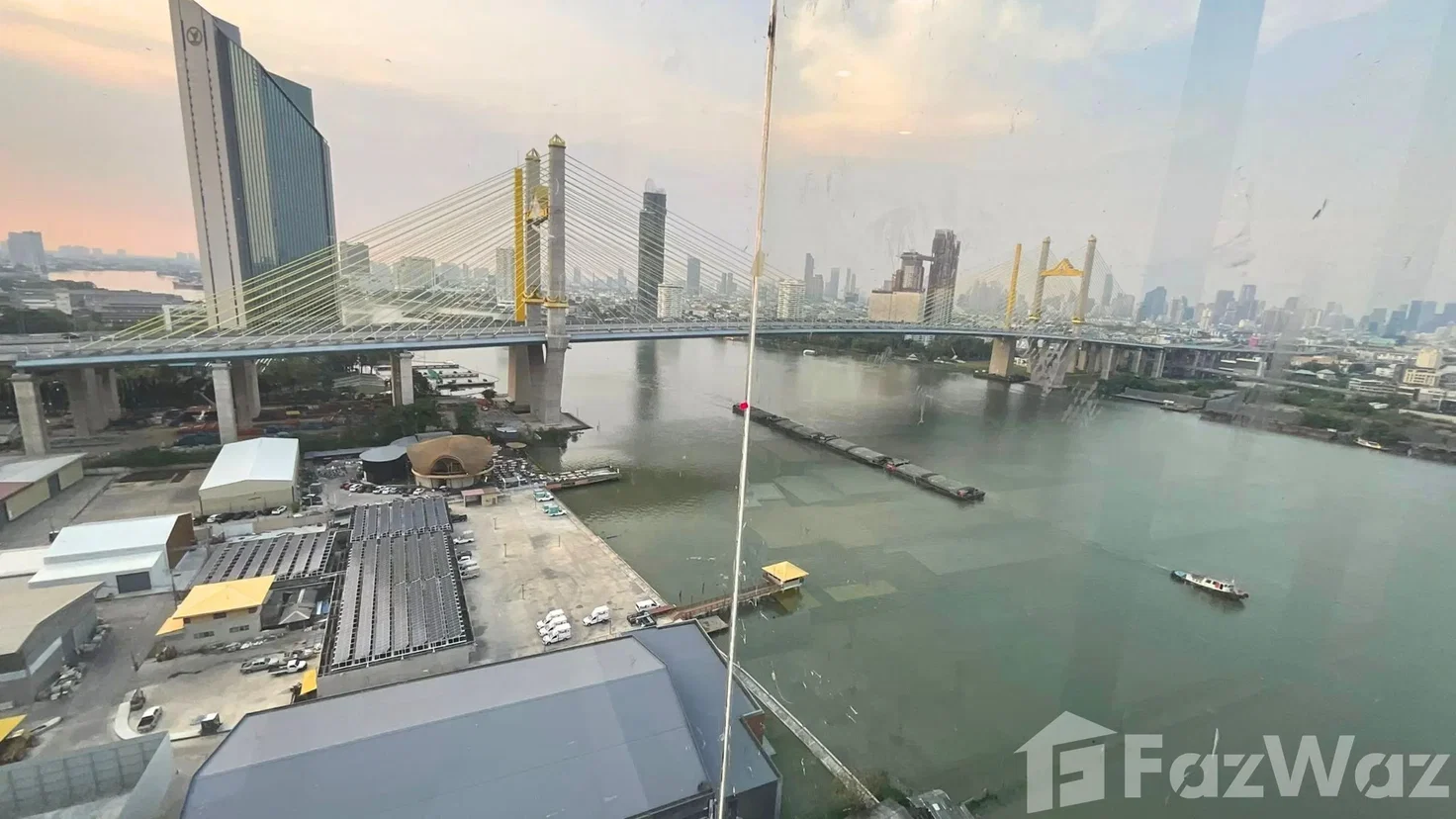 picture Rue Rivereast with river view 6181512 - 4/12