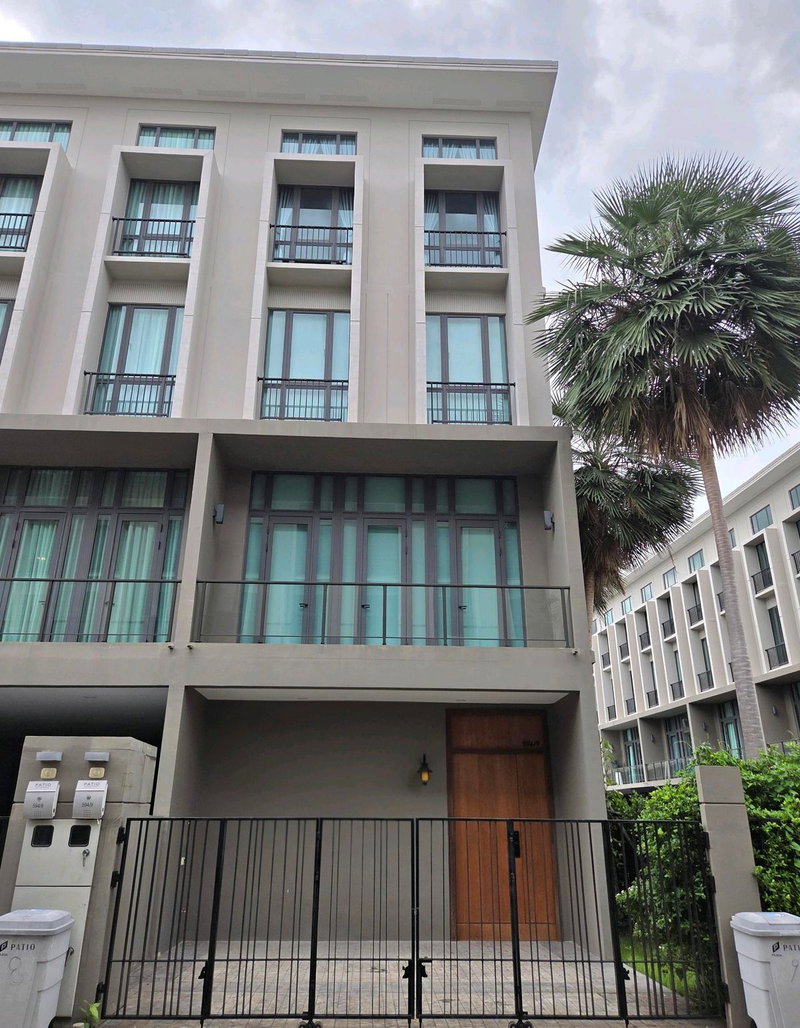 ทาวน์โฮมให้เช่า : ✨ให้เช่า TownHouse พาทิโอ รัชโยธิน  ✨LineID: @Propvel (มี@ ข้างหน้า)✨