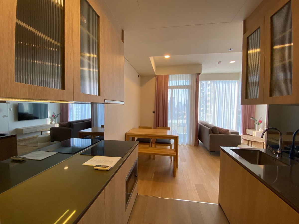 picture For Rent : Siamese Exclusive Sukhumvit 42 (2bed) 52.75 sq.m. 45,000 THB Tel. 0924235675 Cate - 6/11