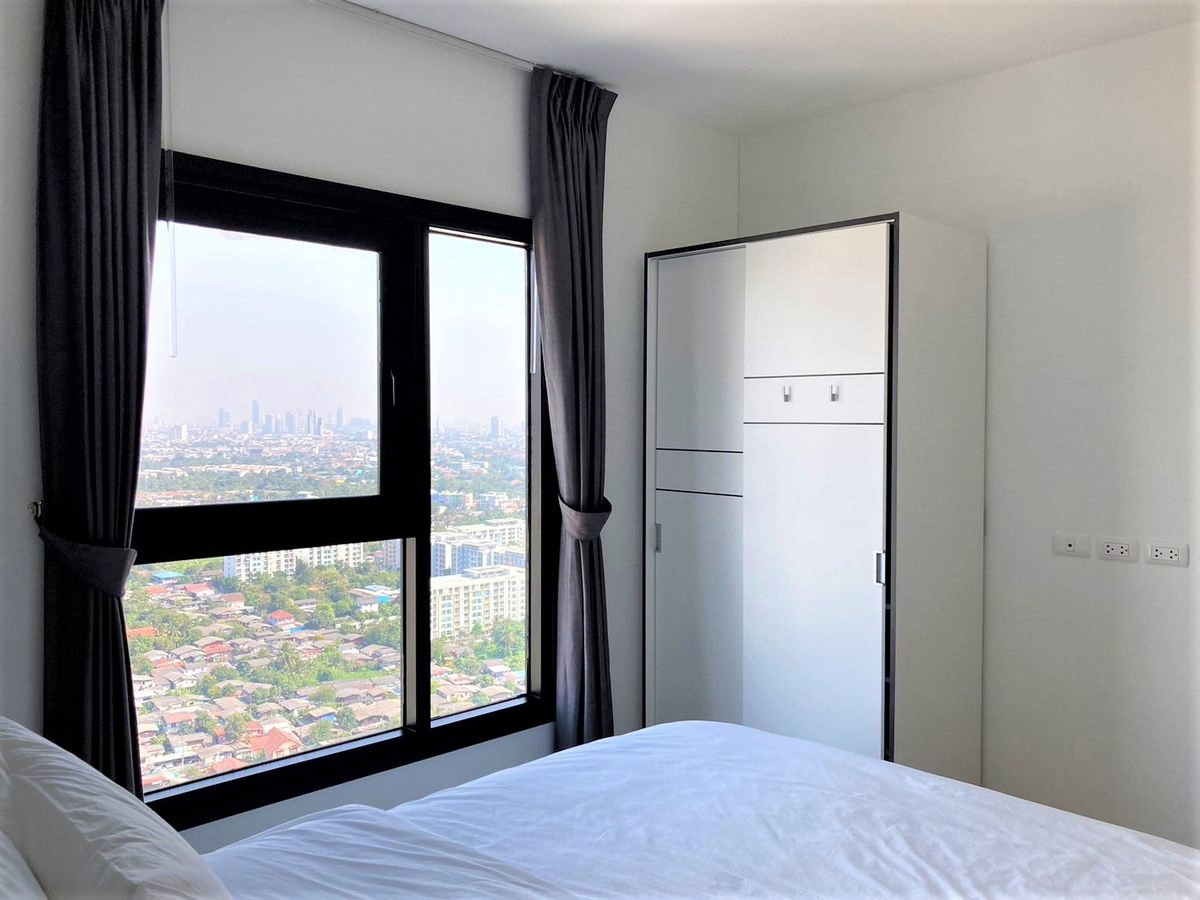 picture For Rent : The Base Phetkasem (2bed) 44.87 sq.m. 20,000 THB Tel. 0924235675 Cate - 5/10