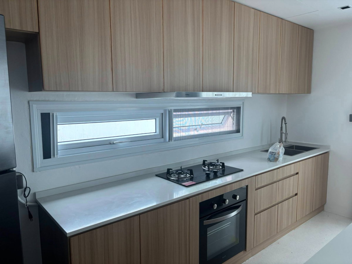 รูป S1135 🚨  บ้านเดี่ยวรีโนเวทใหม่ ใจกลางรัชดา 32 เพียง 12,000,000  - รูปที่ 4/14