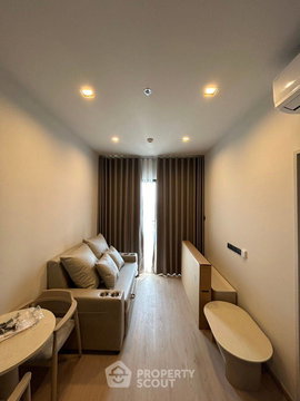 1-BR Condo at Reference Sathorn-Wongwianyai near BTS Wongwian Yai (ID 2061001)