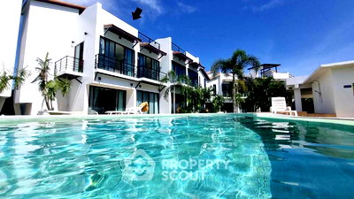 Townhouses for sale Bang Lamung Chonburi : 2-BR Townhouse close to Pattaya (ID 2799988)